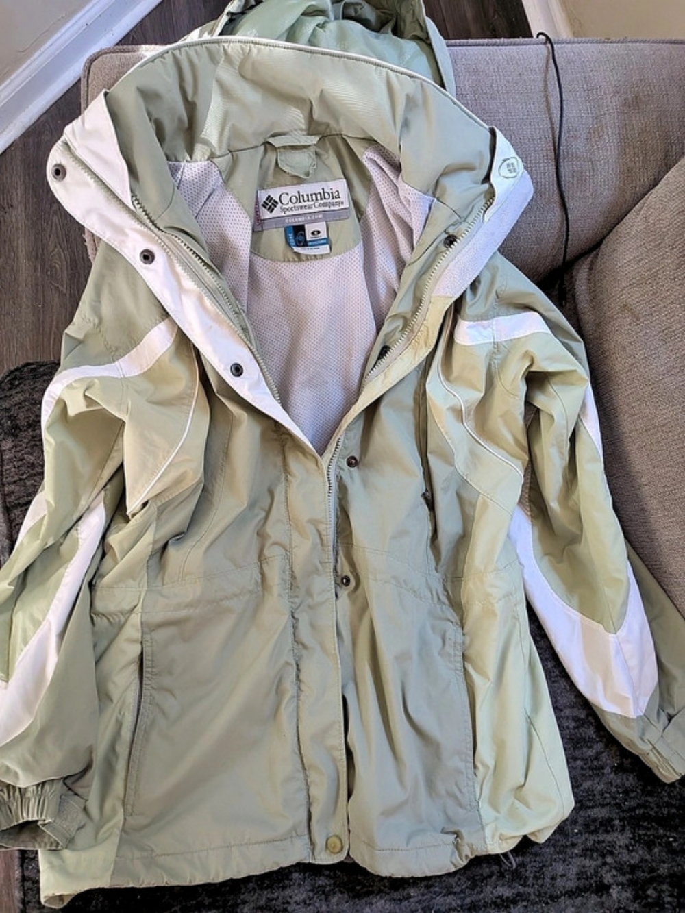 Columbia Vertex Core Interchange Jacket Green & White Medium